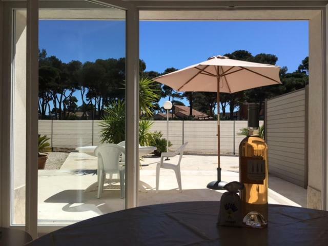 Appartements Les Pesquiers Hyeres Plage Exterior foto